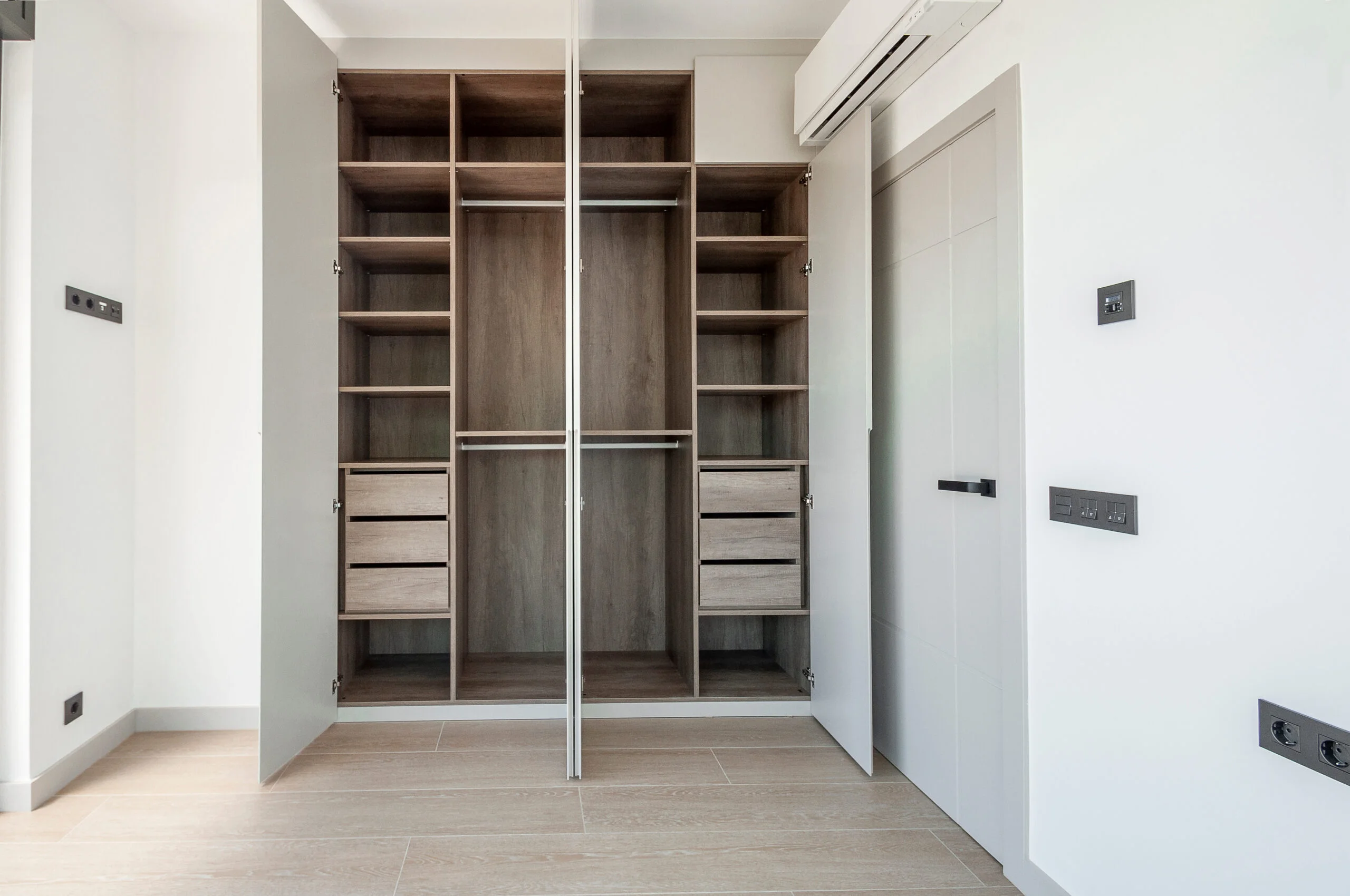 Custom walk-in closet with built-in storage